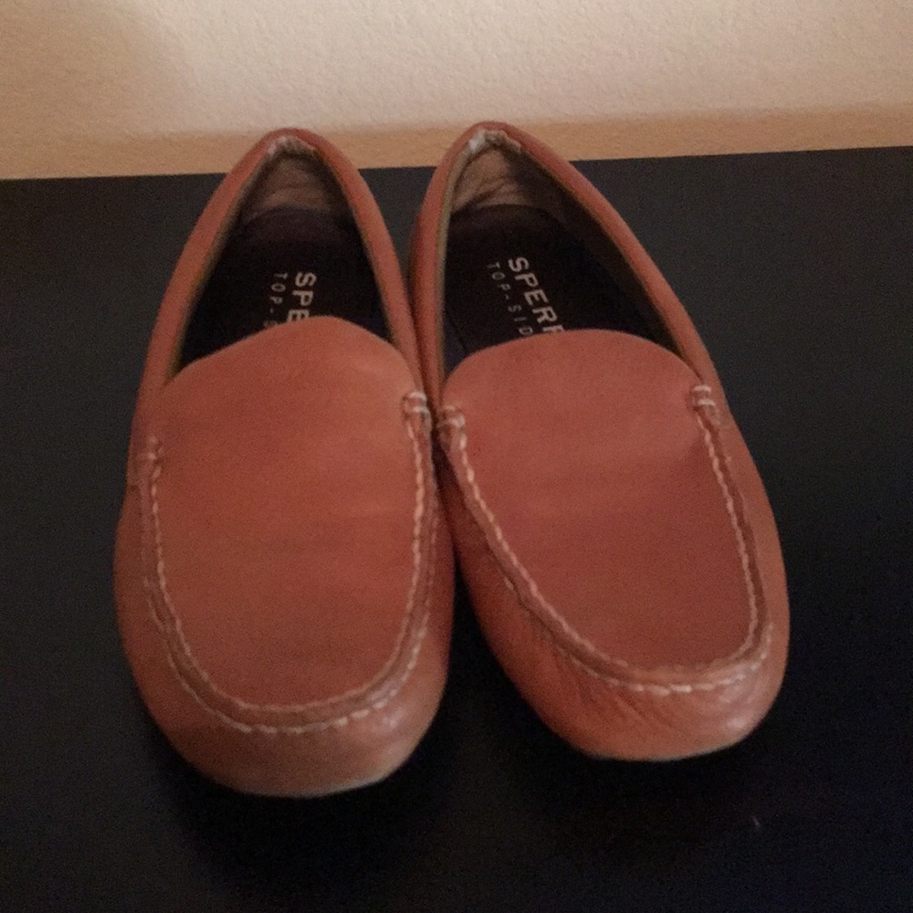 Sperry loafers size 10